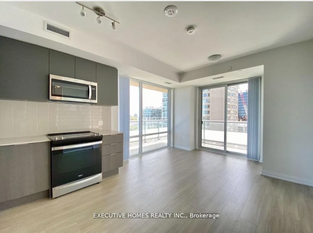 Photo 9 of Unit 1109, 25 Holly Street, Toronto, Mount Pleasant East — HOMEH