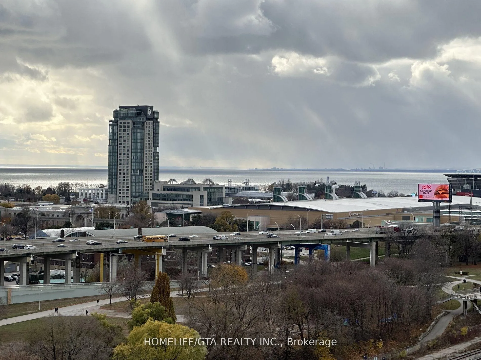 Photo 13 of Unit PH05, 9 Tecumseth Street, Toronto, Niagara — HOMEH