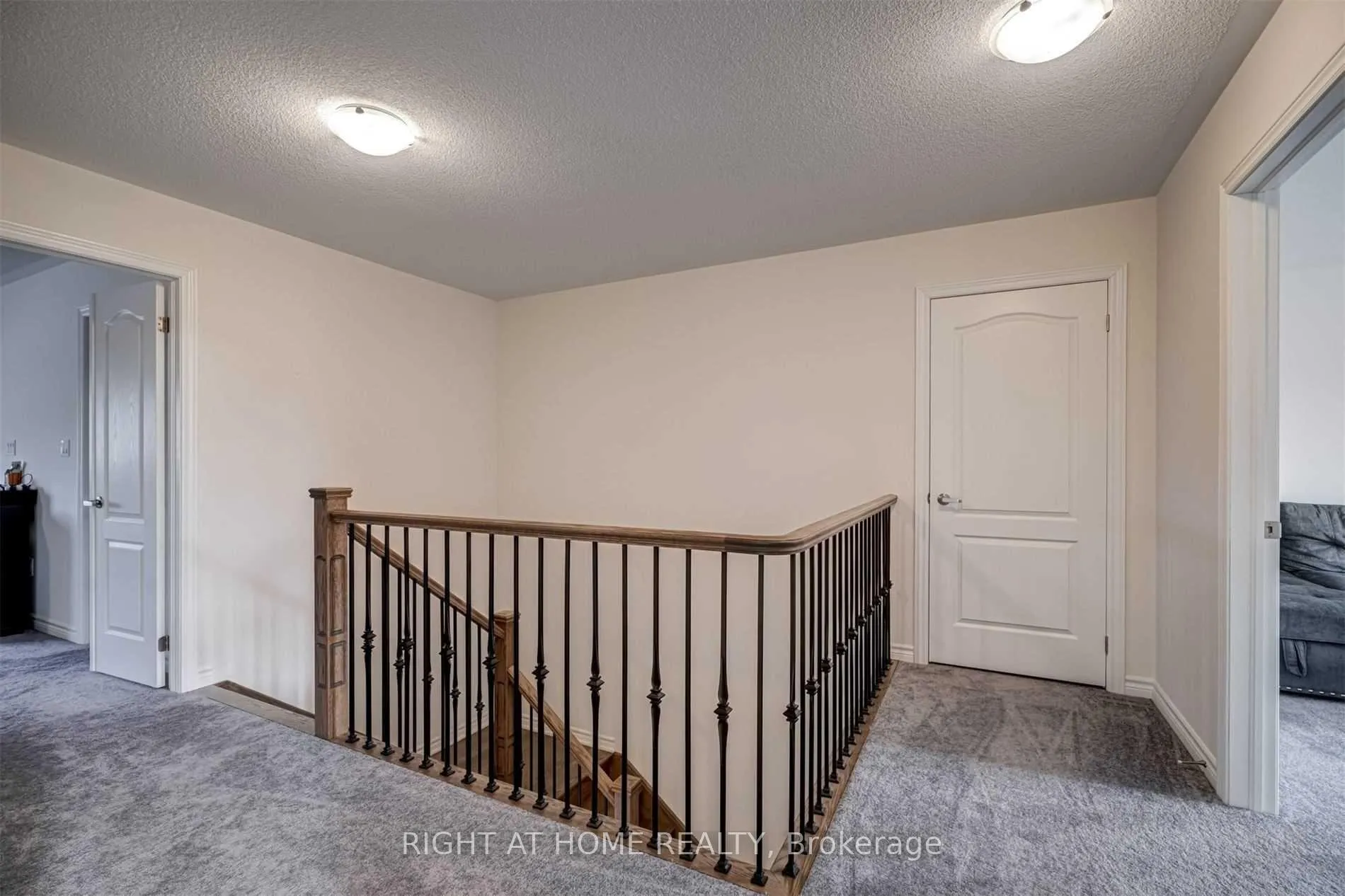 Photo 28 of 108 Connell Drive, Georgina, Keswick North — HOMEH