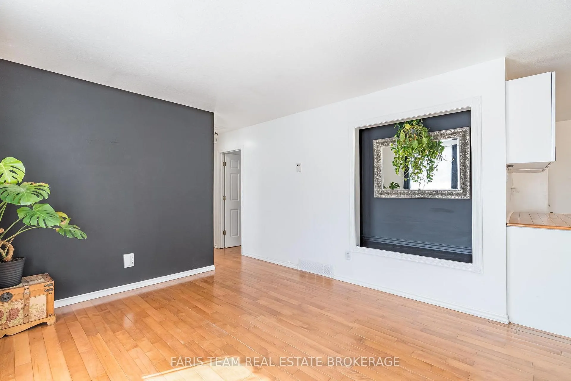 Photo 17 of 510 Mary Street, Tay, Port McNicoll — HOMEH