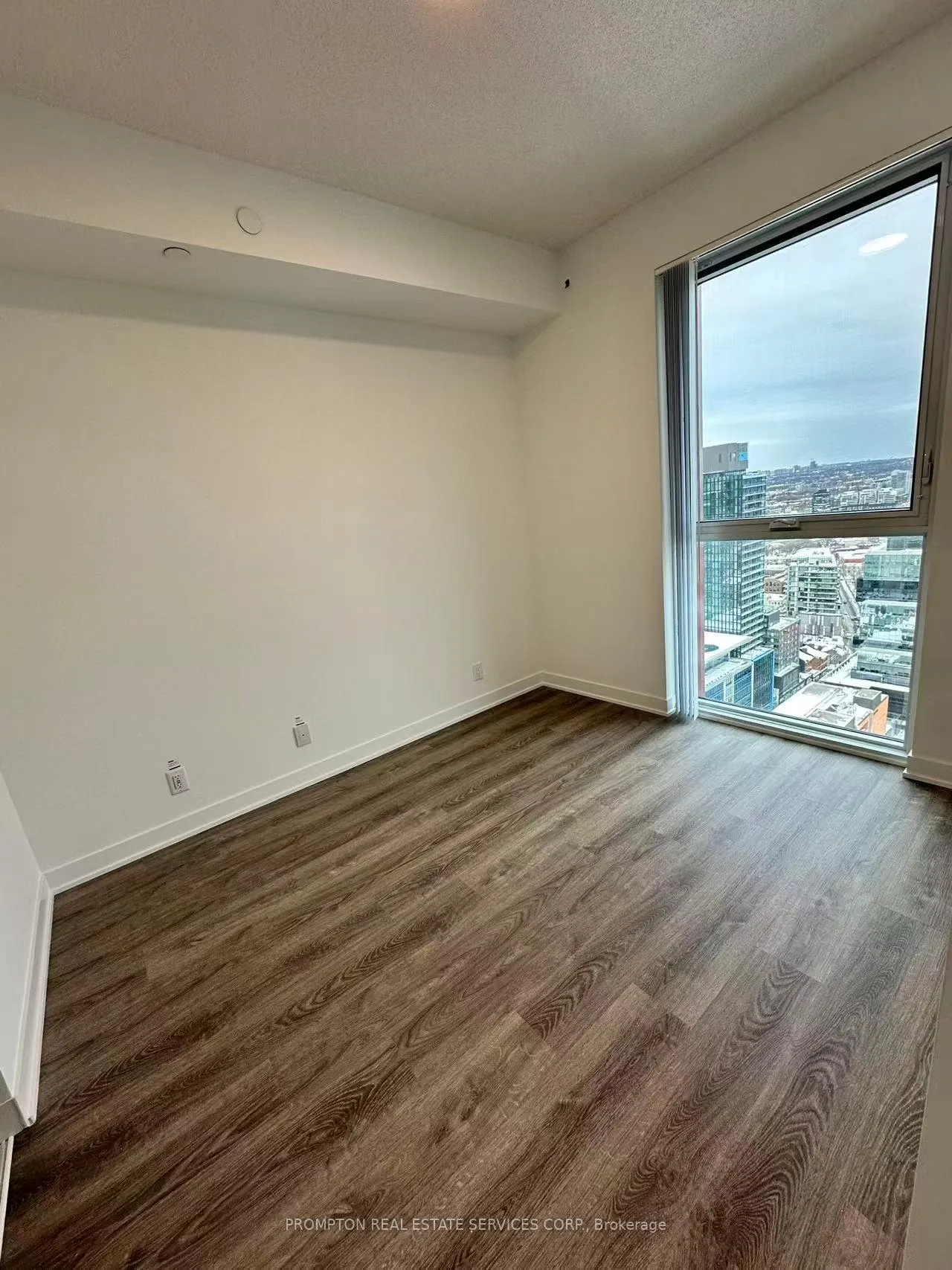 Photo 10 of Unit 3805, 180 Front Street E, Toronto, Moss Park — HOMEH