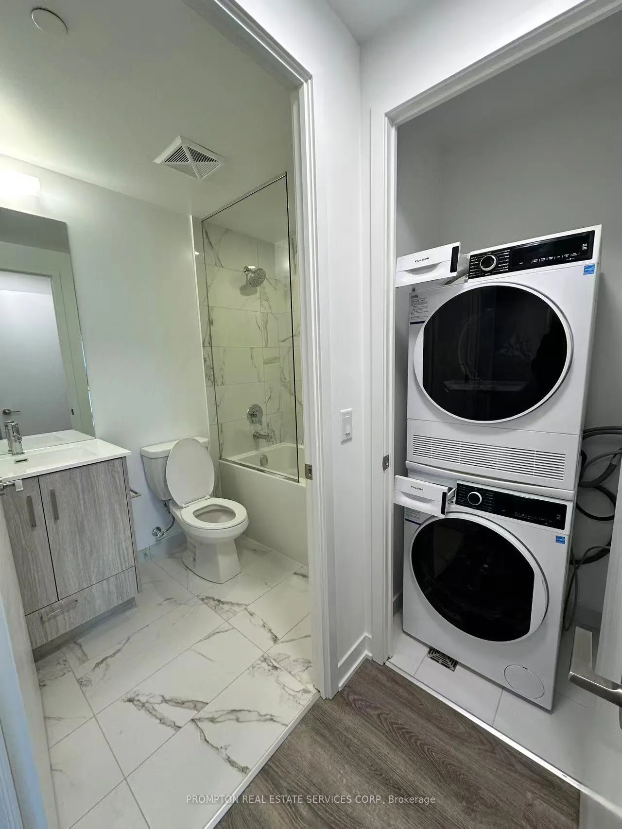 Photo 15 of Unit 3805, 180 Front Street E, Toronto, Moss Park — HOMEH