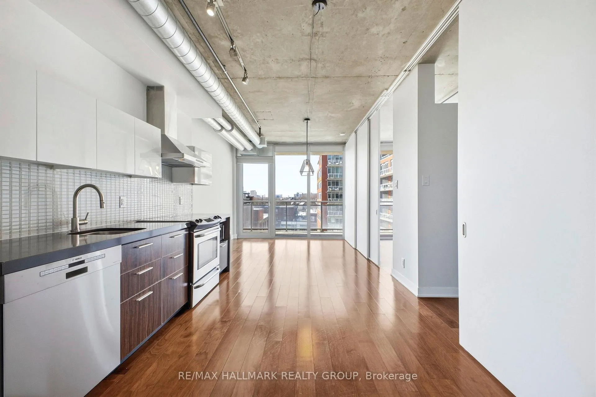 Photo 7 of Unit 548, 340 Mcleod Street, Ottawa, Ottawa Centre — HOMEH