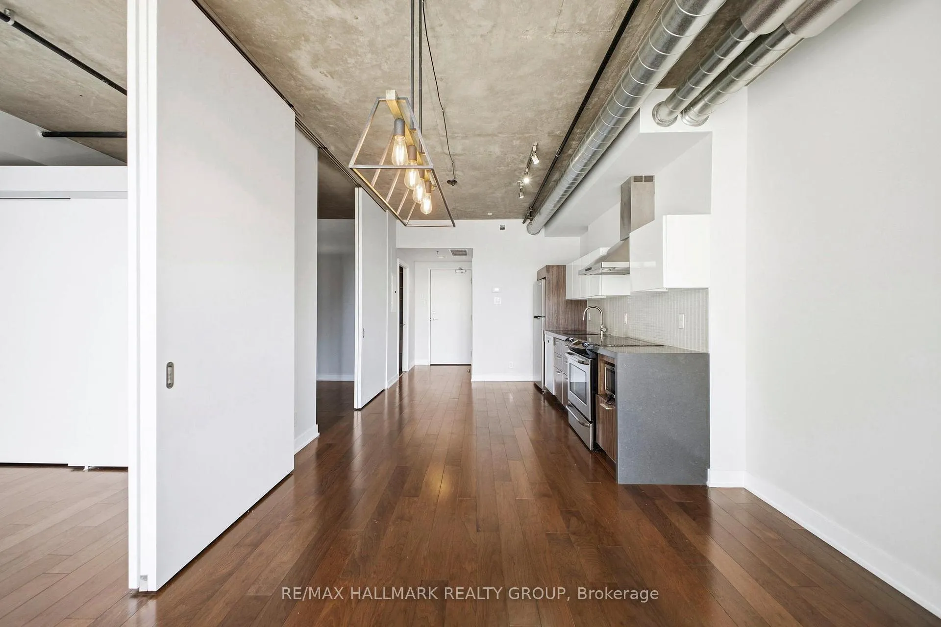 Photo 11 of Unit 548, 340 Mcleod Street, Ottawa, Ottawa Centre — HOMEH