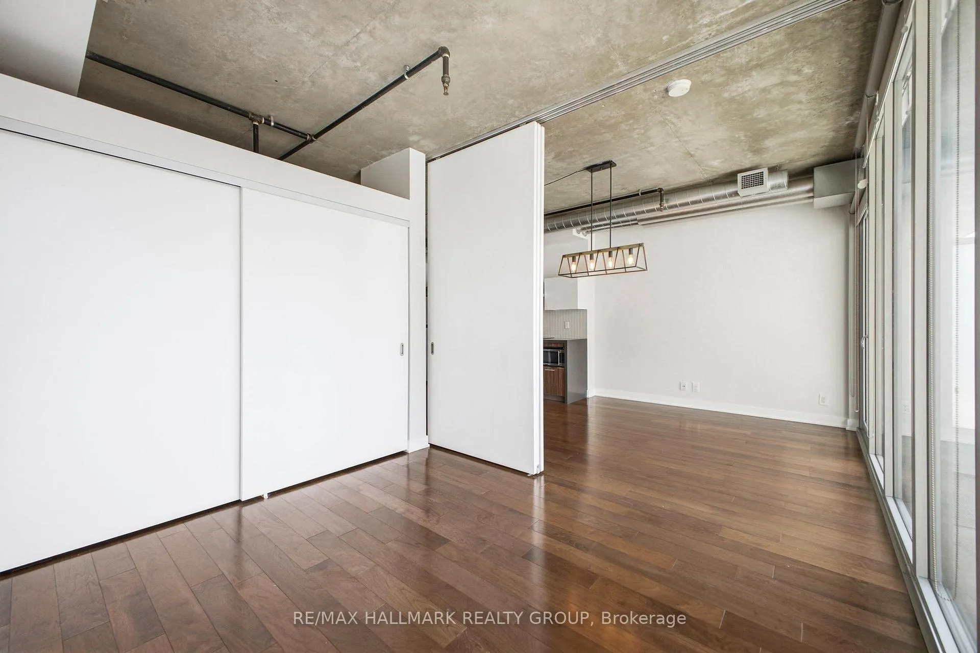 Photo 15 of Unit 548, 340 Mcleod Street, Ottawa, Ottawa Centre — HOMEH