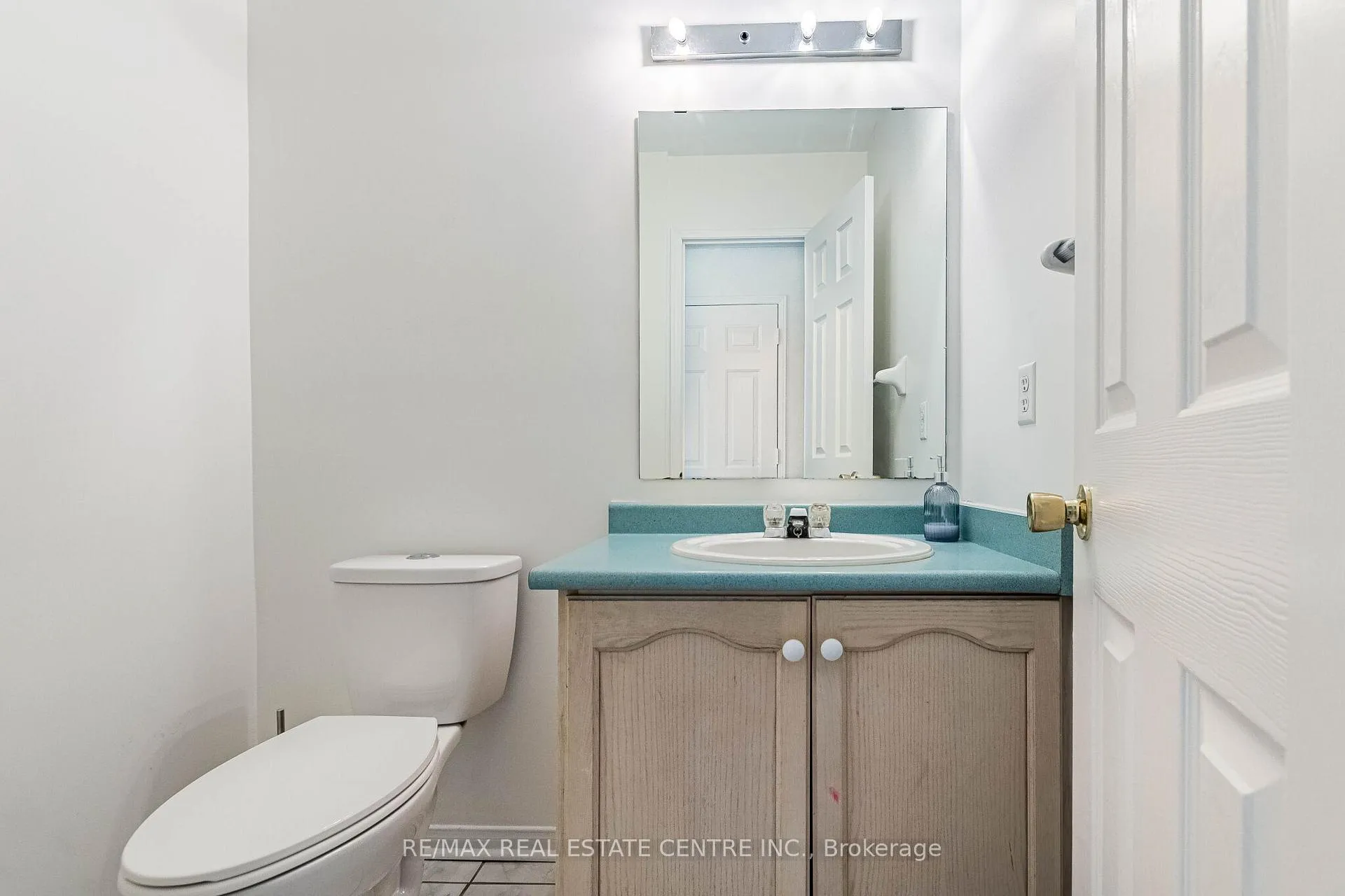 Photo 16 of Unit 48, 10 Cherrytree Drive, Brampton, Fletcher's Creek South — HOMEH