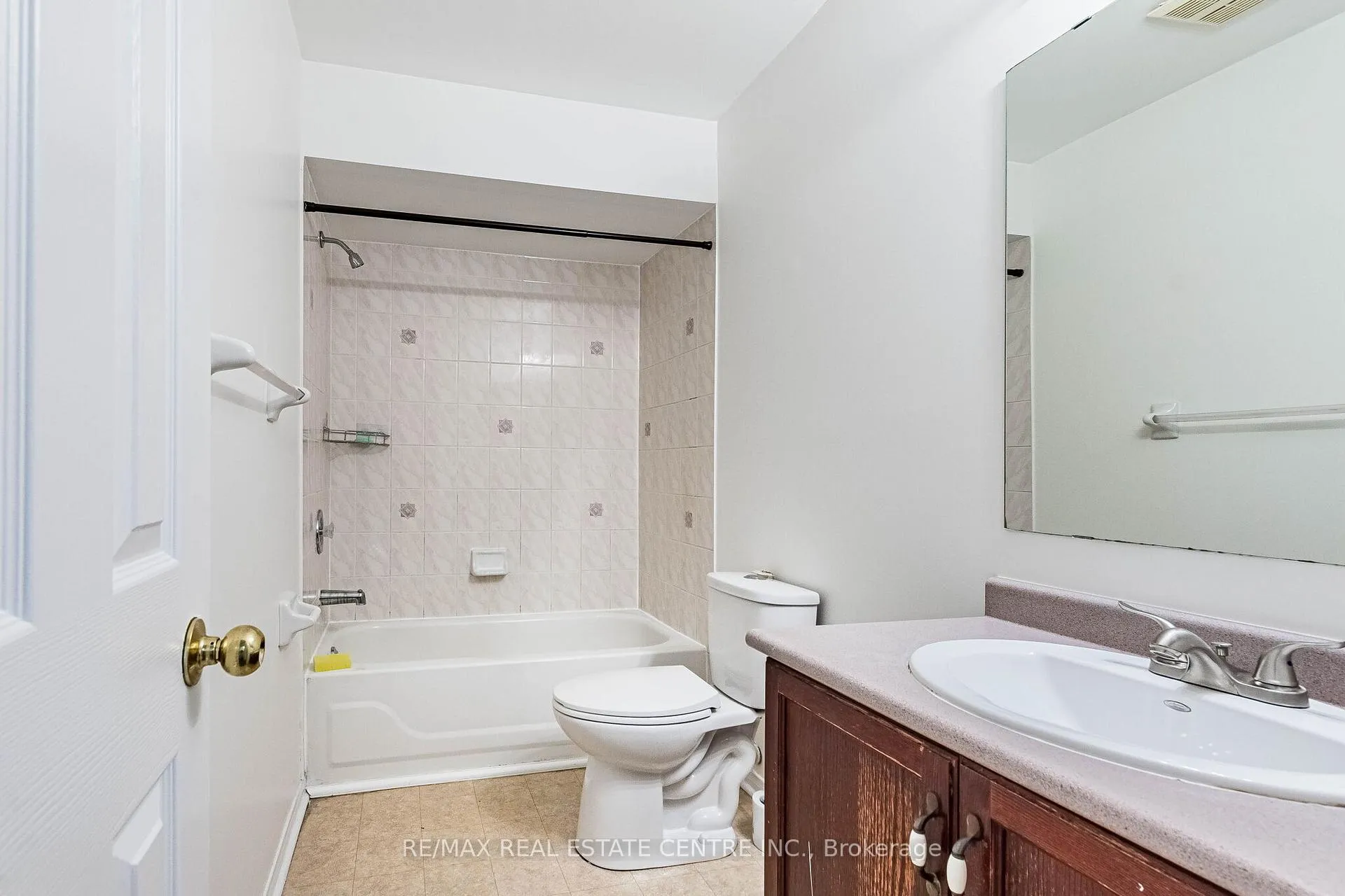 Photo 27 of Unit 48, 10 Cherrytree Drive, Brampton, Fletcher's Creek South — HOMEH