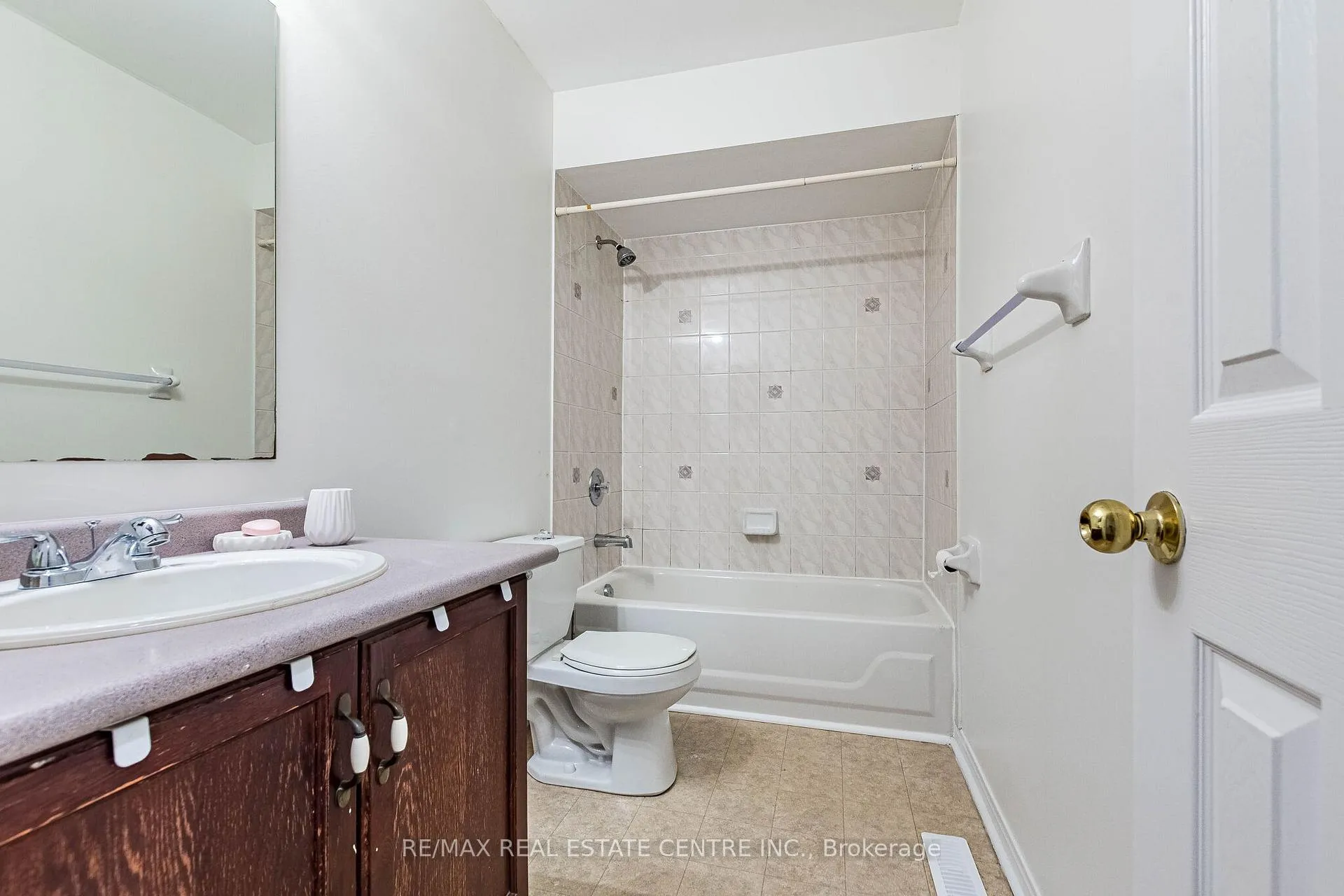 Photo 35 of Unit 48, 10 Cherrytree Drive, Brampton, Fletcher's Creek South — HOMEH
