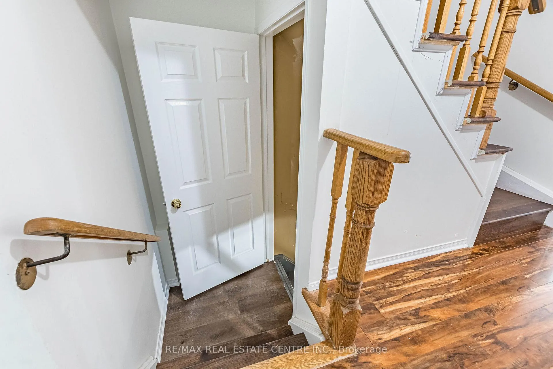 Photo 37 of Unit 48, 10 Cherrytree Drive, Brampton, Fletcher's Creek South — HOMEH