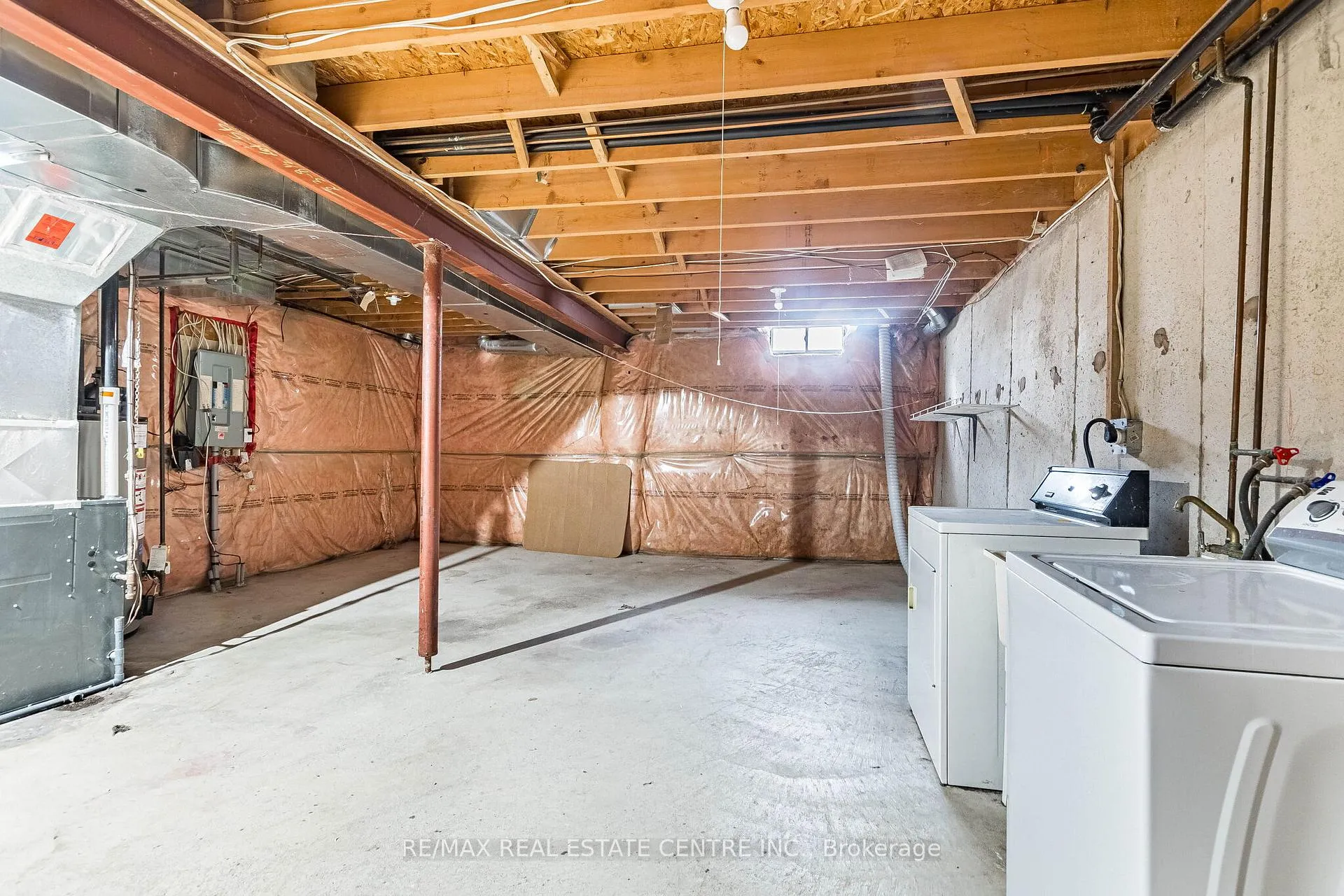 Photo 39 of Unit 48, 10 Cherrytree Drive, Brampton, Fletcher's Creek South — HOMEH