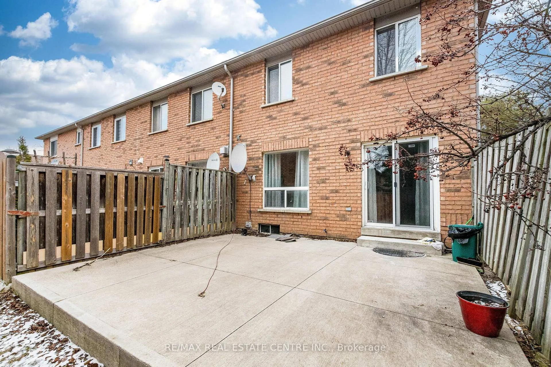 Photo 43 of Unit 48, 10 Cherrytree Drive, Brampton, Fletcher's Creek South — HOMEH