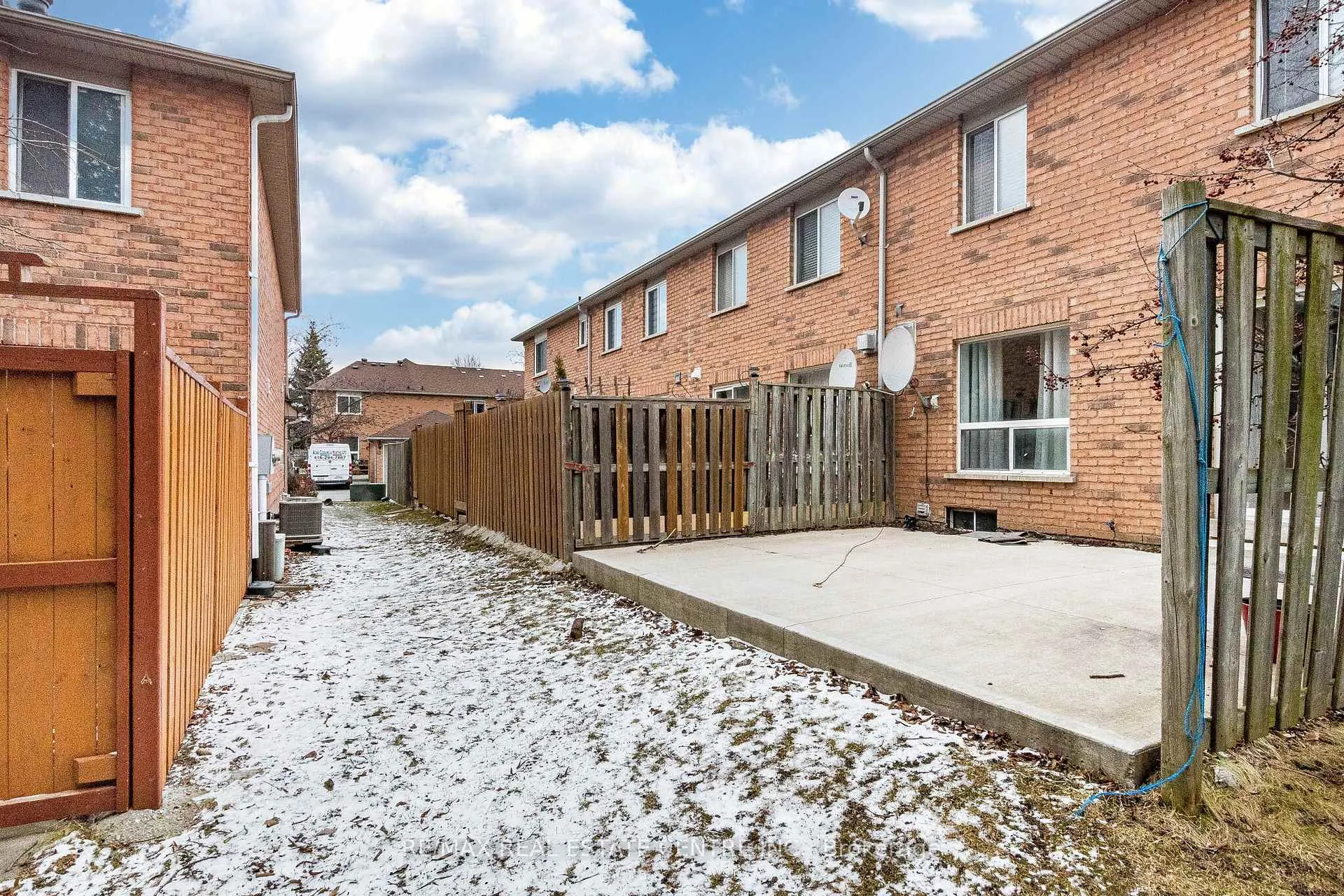 Photo 48 of Unit 48, 10 Cherrytree Drive, Brampton, Fletcher's Creek South — HOMEH