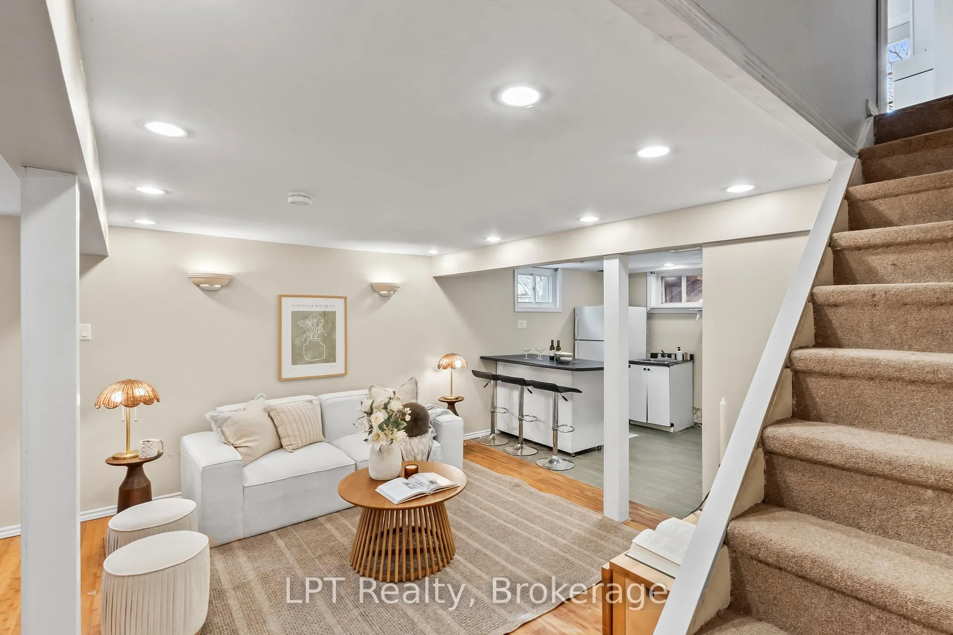 Photo 25 of 118 Capreol Court, Oshawa, Vanier — HOMEH