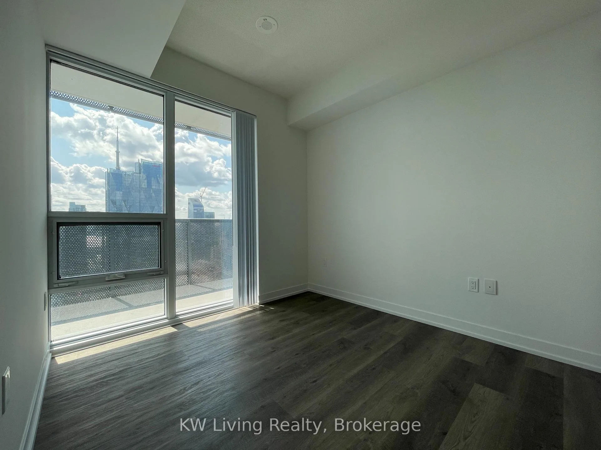 Photo 9 of Unit 4911, 55 Cooper Street, Toronto, Waterfront Communities — HOMEH
