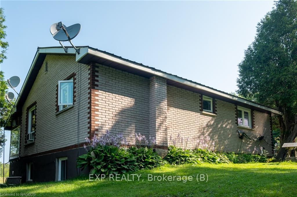 Photo 2 of 498166 Conc 6 N, Meaford — HOMEH
