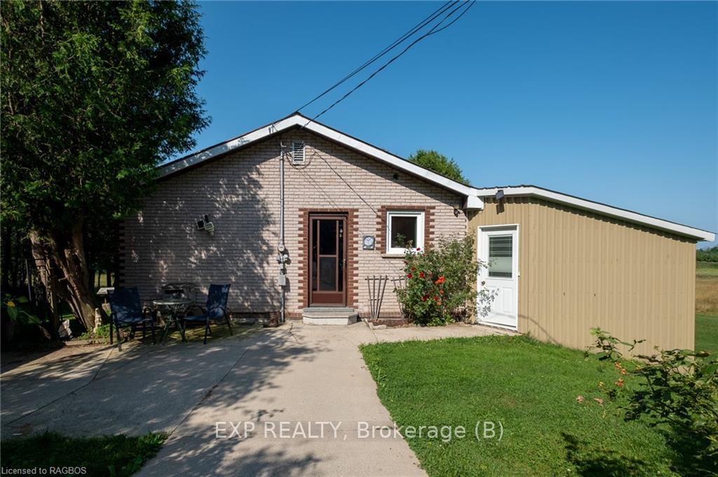 Photo 4 of 498166 Conc 6 N, Meaford — HOMEH