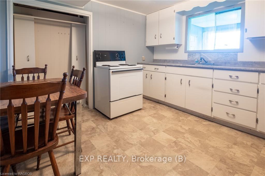 Photo 12 of 498166 Conc 6 N, Meaford — HOMEH