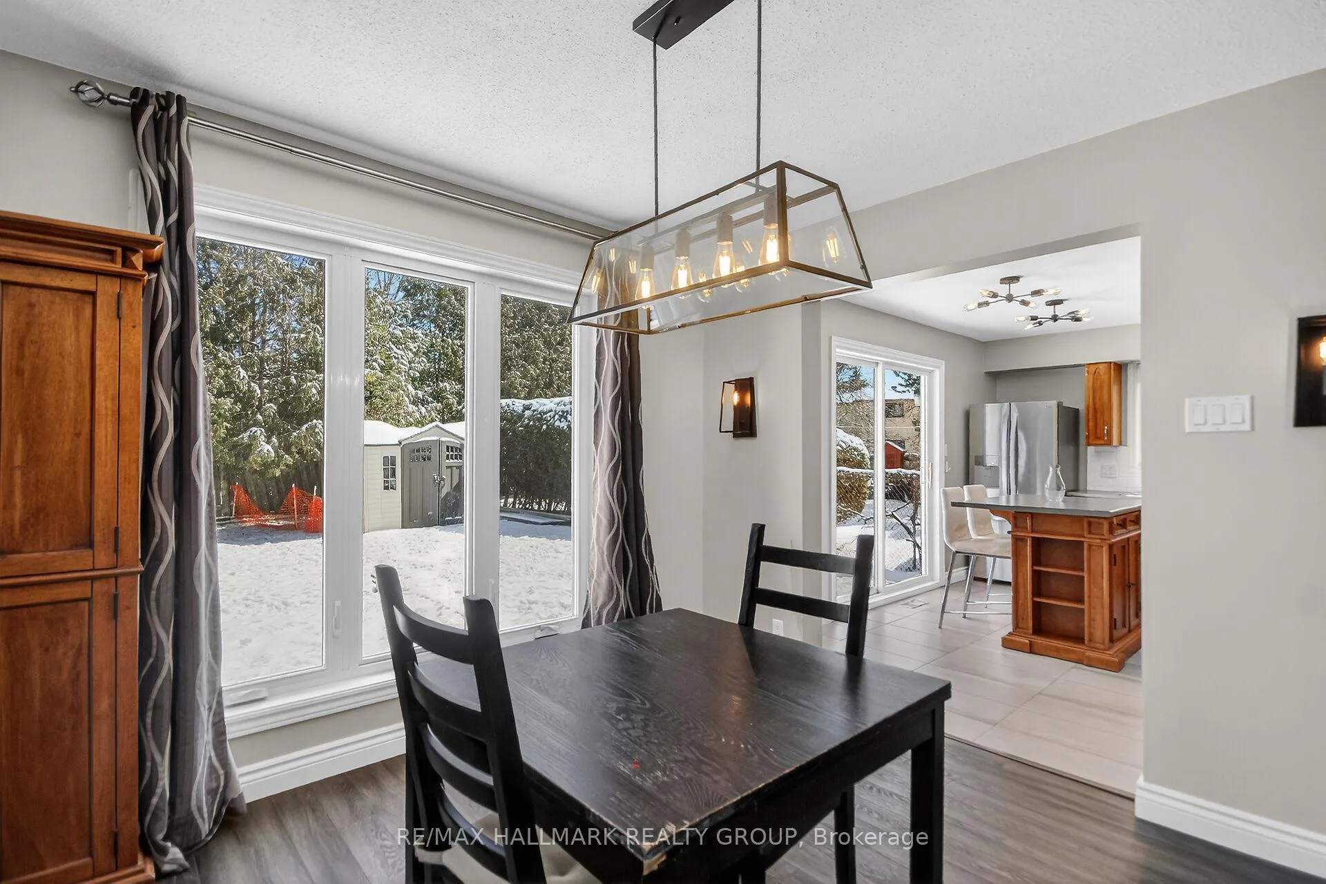 Photo 12 of 544 Apollo Way, Ottawa, Fallingbrook/Pineridge — HOMEH