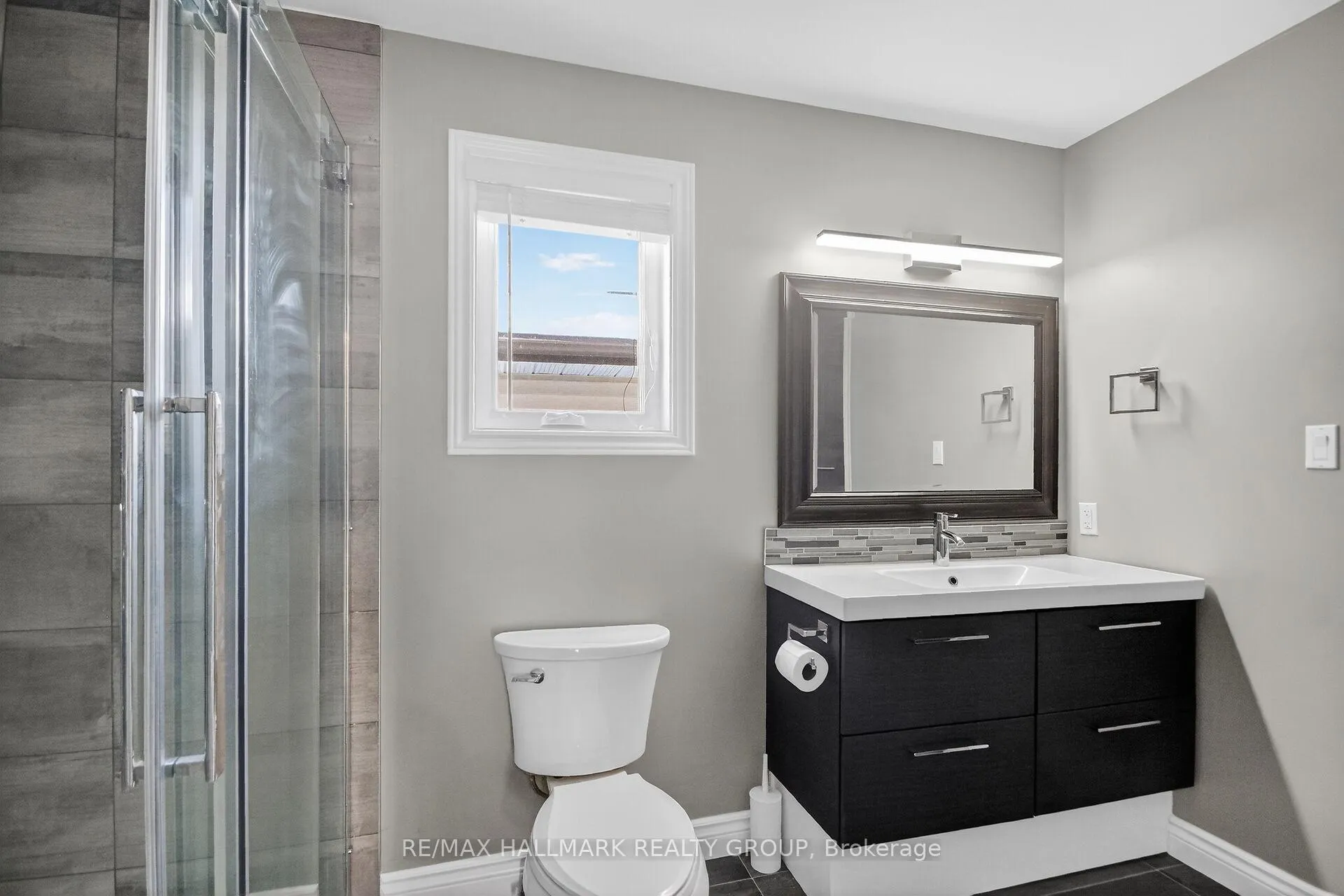 Photo 20 of 544 Apollo Way, Ottawa, Fallingbrook/Pineridge — HOMEH