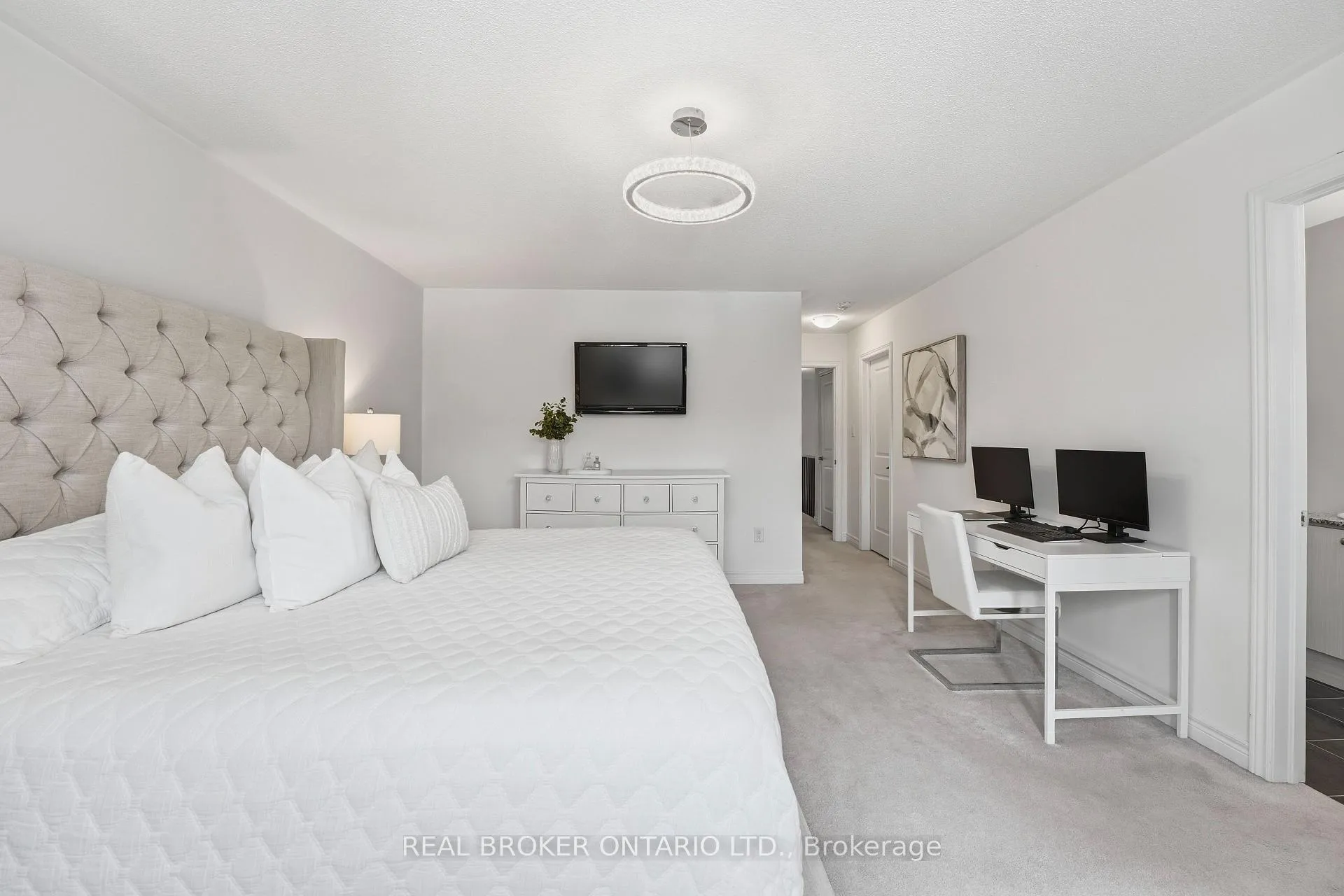 Photo 15 of 2056 Dale Road, Innisfil, Alcona — HOMEH