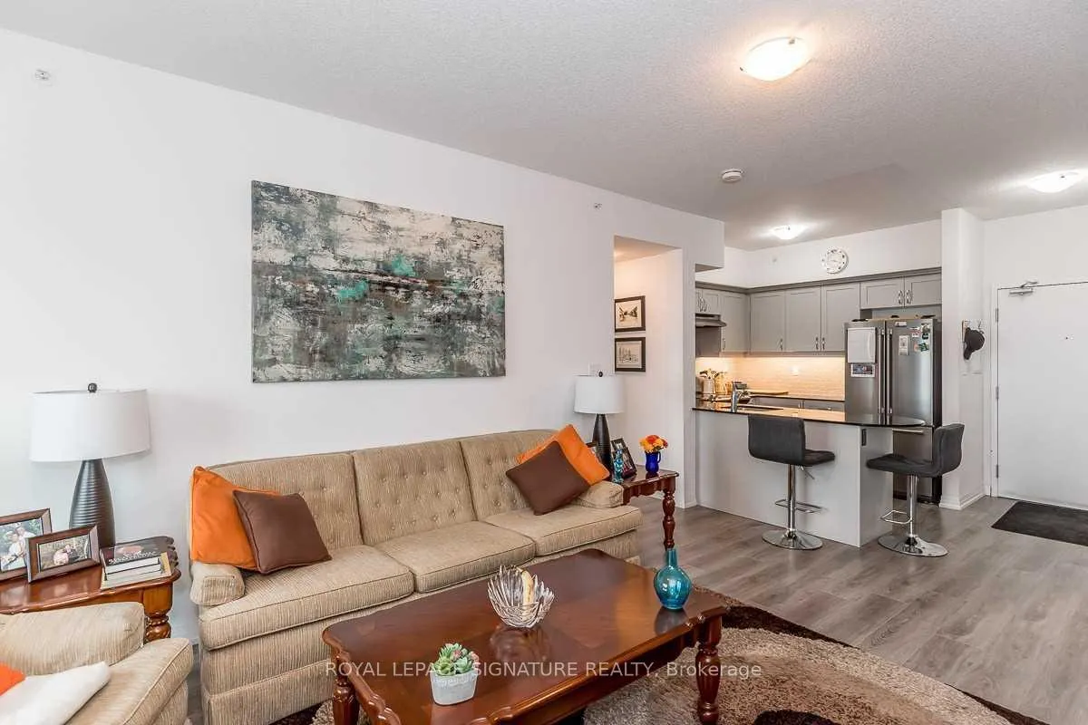 Photo 14 of Unit 604, 295 Cundles Road E, Barrie, Alliance — HOMEH