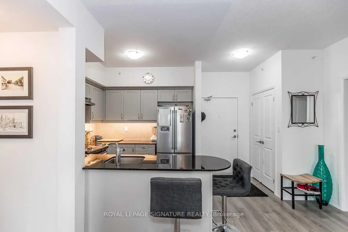 Photo 16 of Unit 604, 295 Cundles Road E, Barrie, Alliance — HOMEH