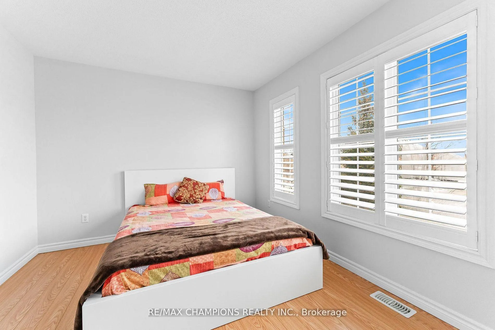Photo 12 of 456 Father Tobin Road, Brampton, Sandringham-Wellington — HOMEH