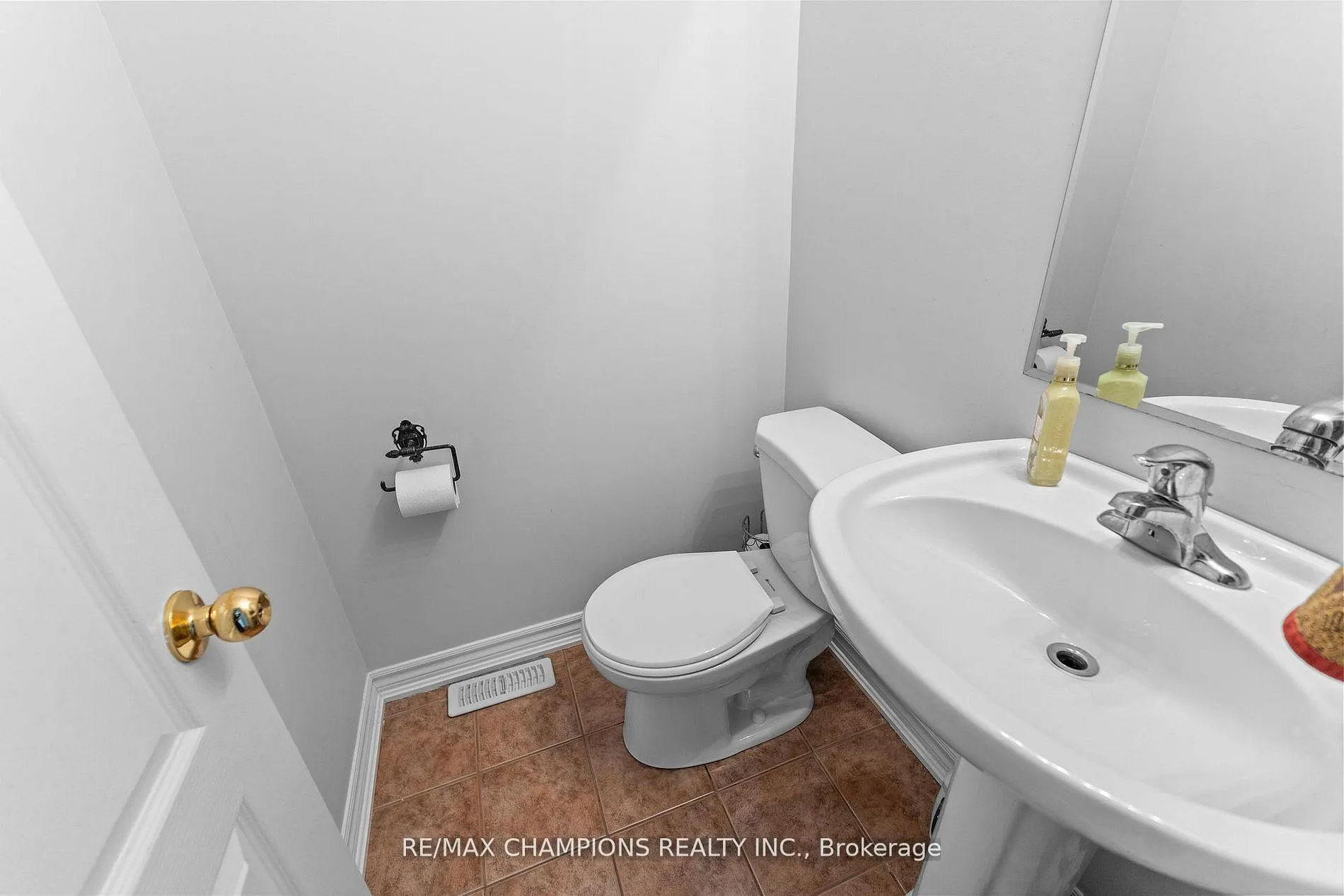 Photo 20 of 456 Father Tobin Road, Brampton, Sandringham-Wellington — HOMEH
