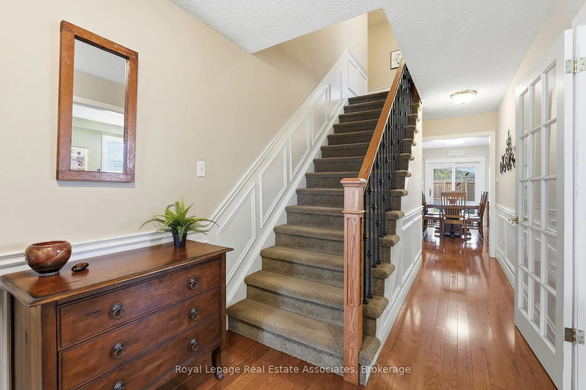 Photo 5 of 9 Waldorf Court, Hamilton, Thorner — HOMEH