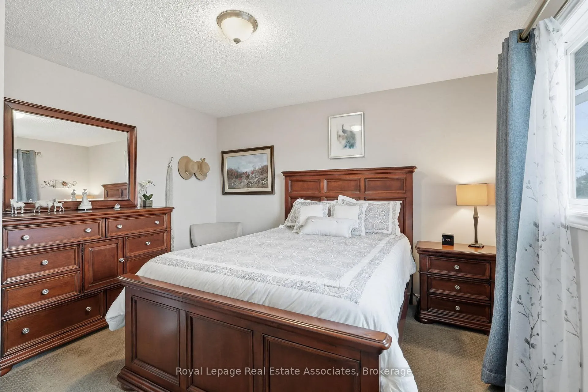 Photo 21 of 9 Waldorf Court, Hamilton, Thorner — HOMEH