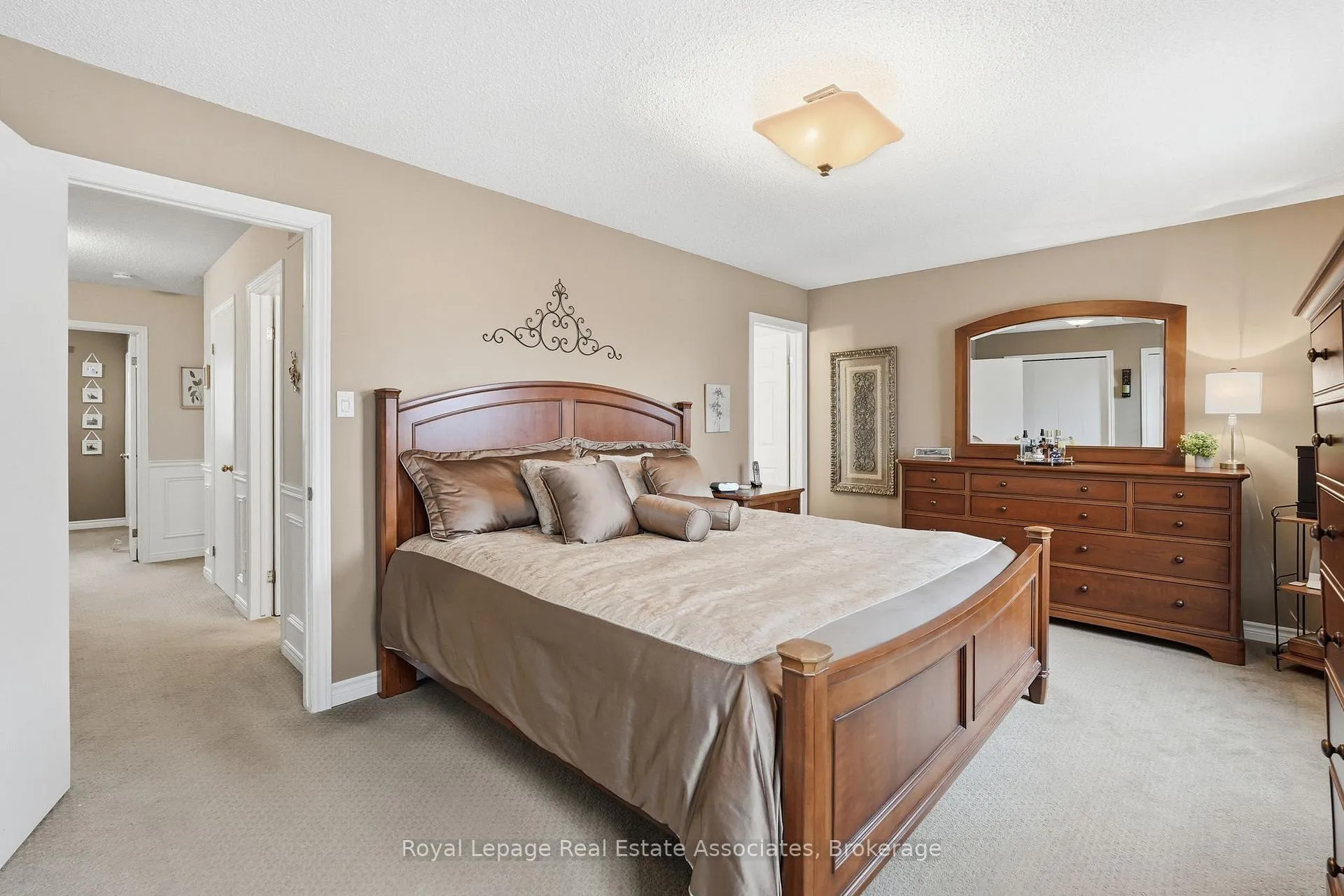 Photo 26 of 9 Waldorf Court, Hamilton, Thorner — HOMEH
