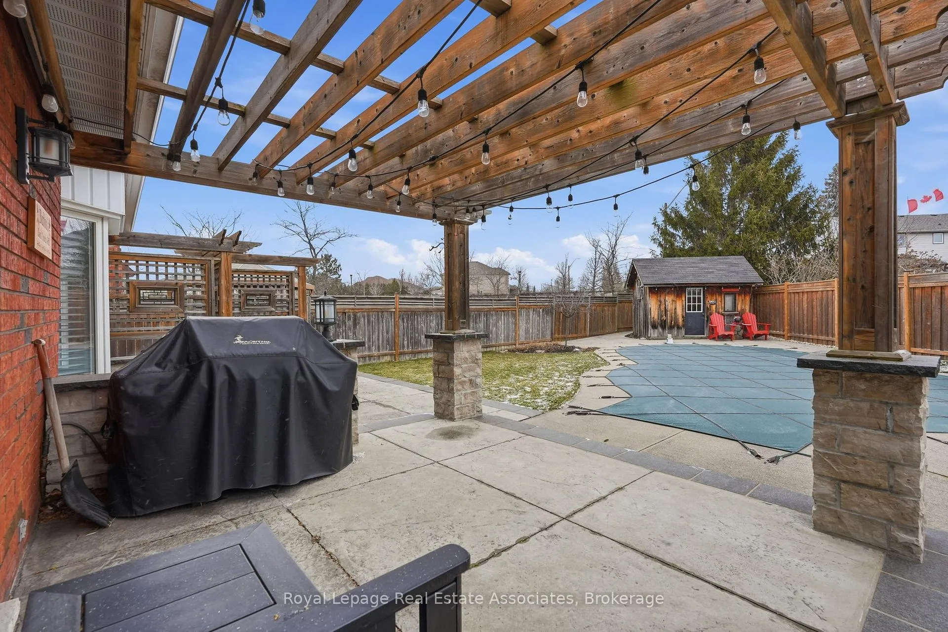 Photo 39 of 9 Waldorf Court, Hamilton, Thorner — HOMEH