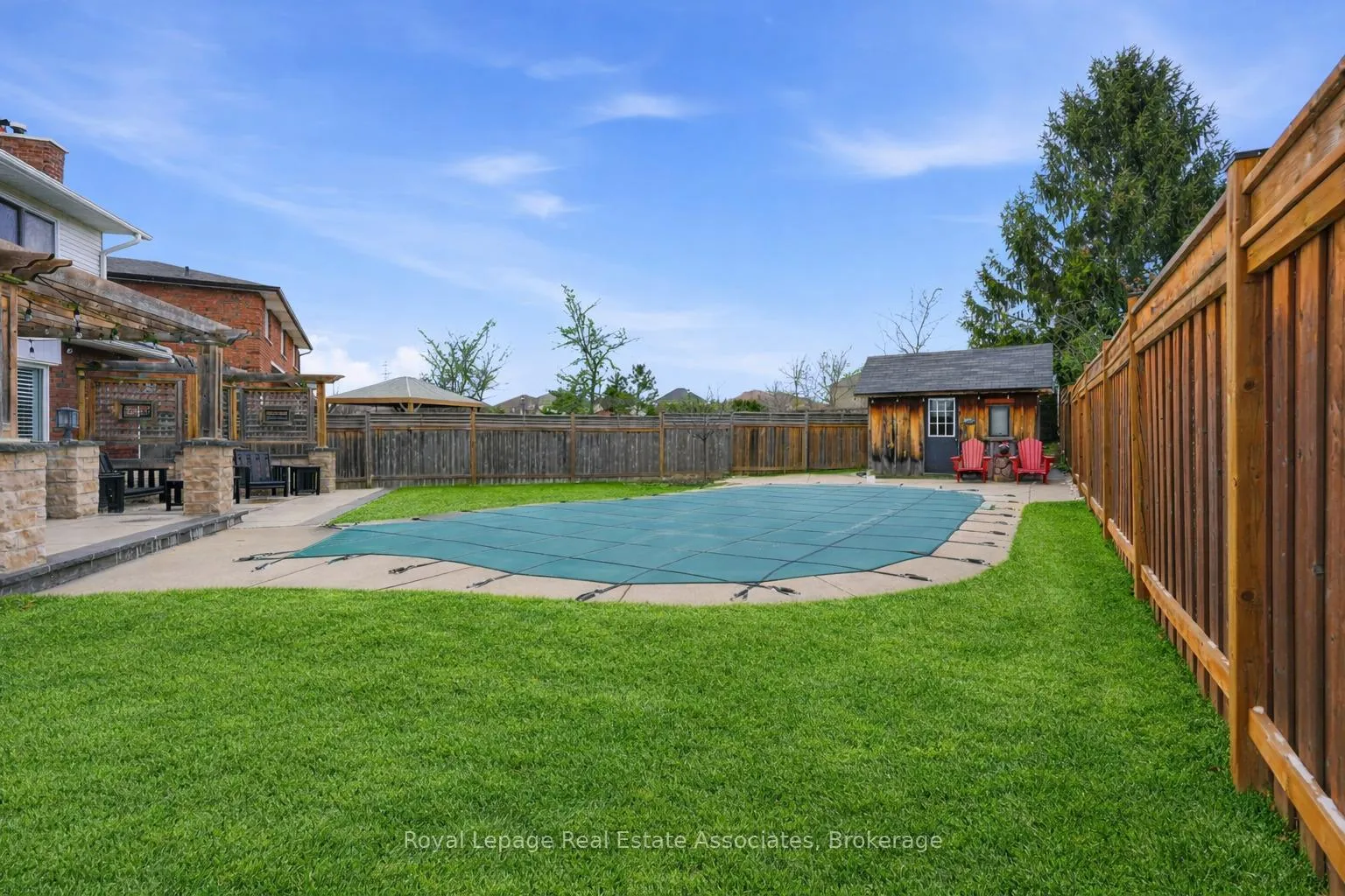 Photo 42 of 9 Waldorf Court, Hamilton, Thorner — HOMEH