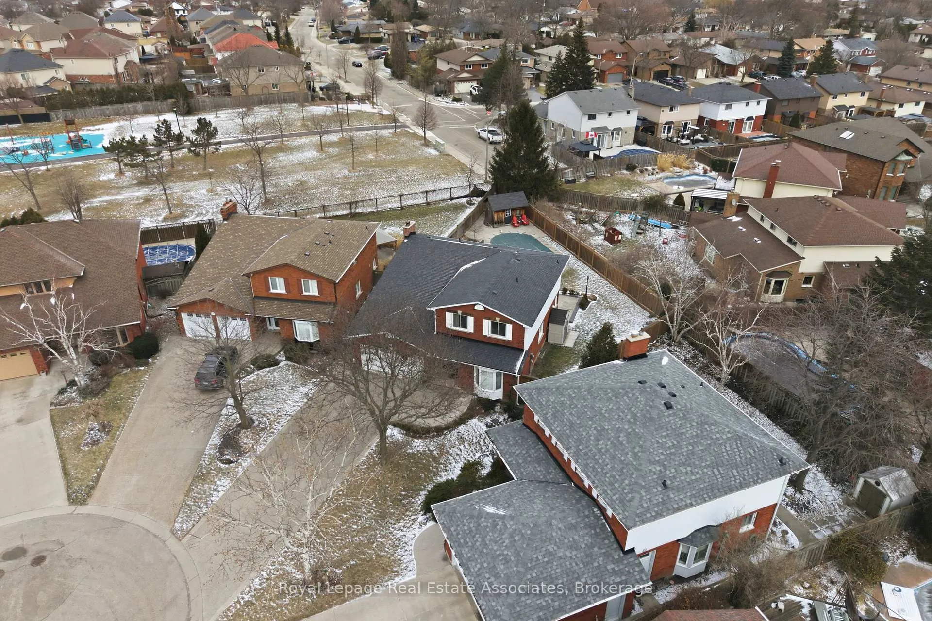 Photo 46 of 9 Waldorf Court, Hamilton, Thorner — HOMEH