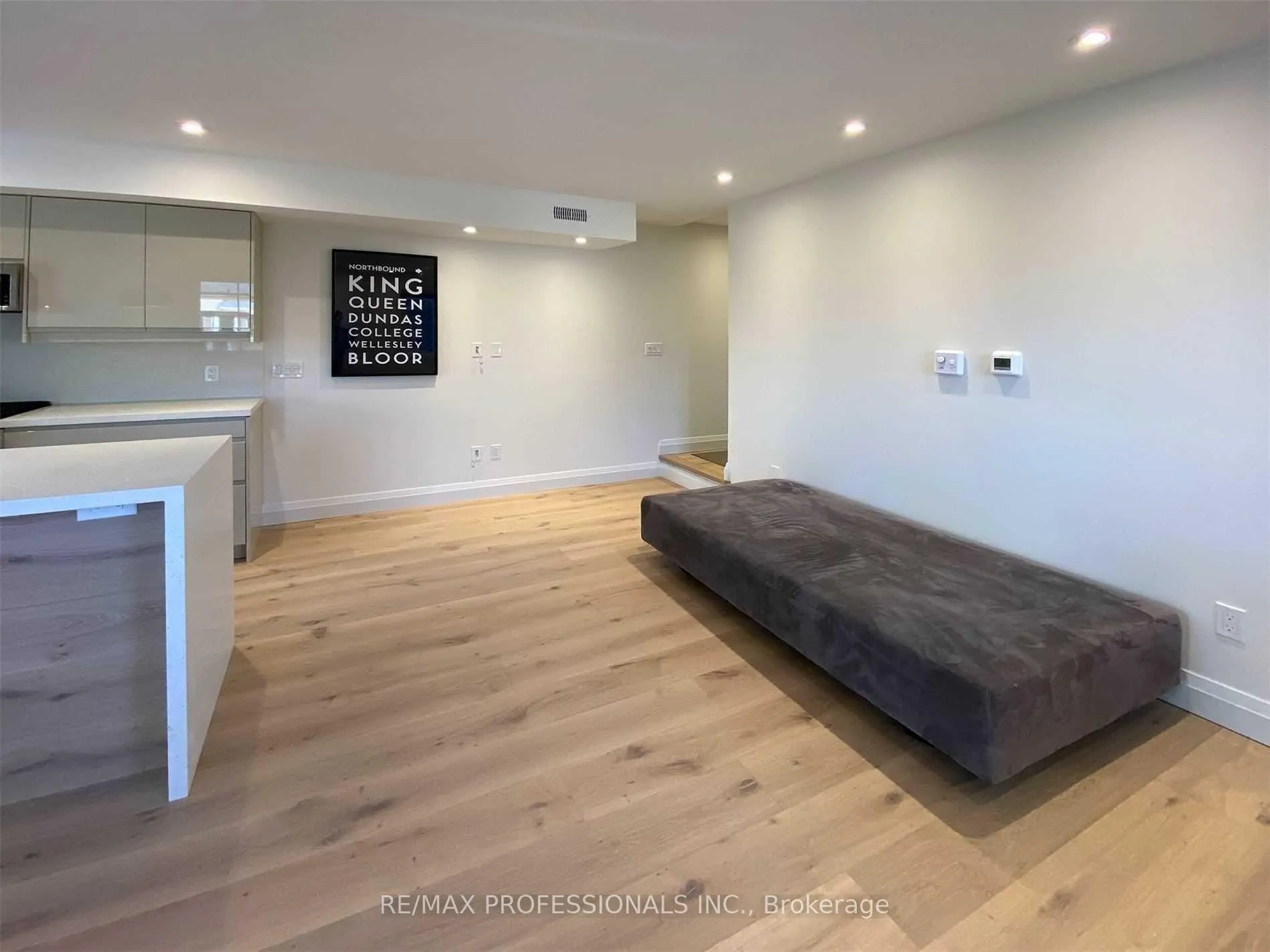 Photo 13 of Unit B, 41 Rolyat Street, Toronto, Trinity-Bellwoods — HOMEH