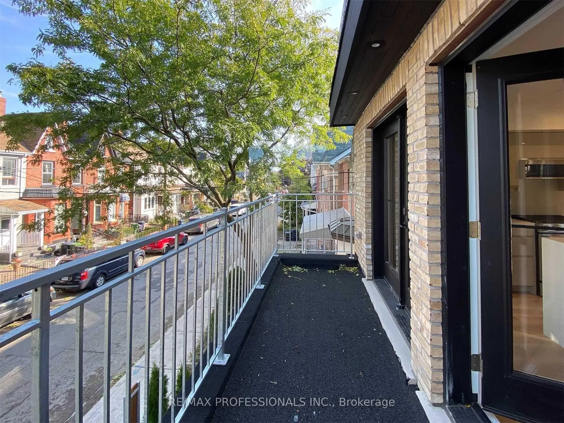 Photo 14 of Unit B, 41 Rolyat Street, Toronto, Trinity-Bellwoods — HOMEH
