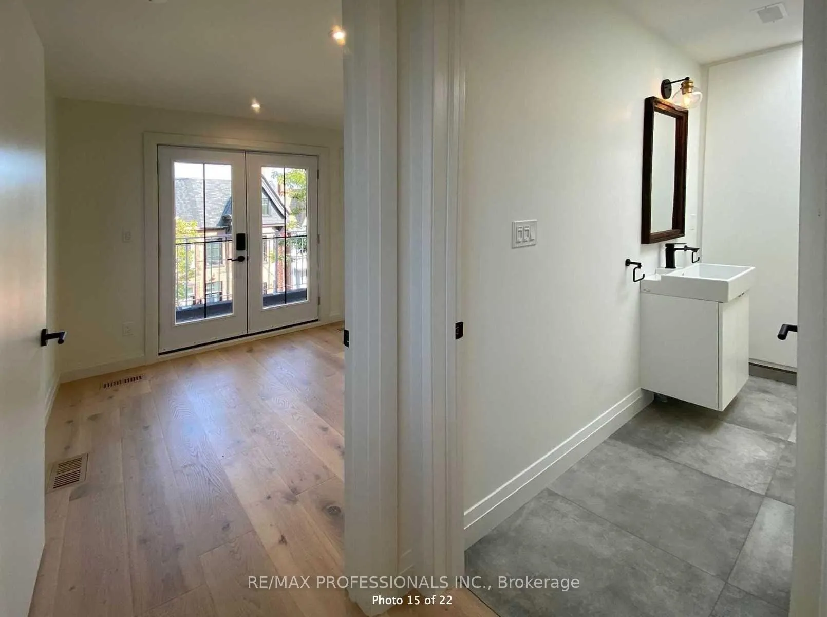 Photo 22 of Unit B, 41 Rolyat Street, Toronto, Trinity-Bellwoods — HOMEH