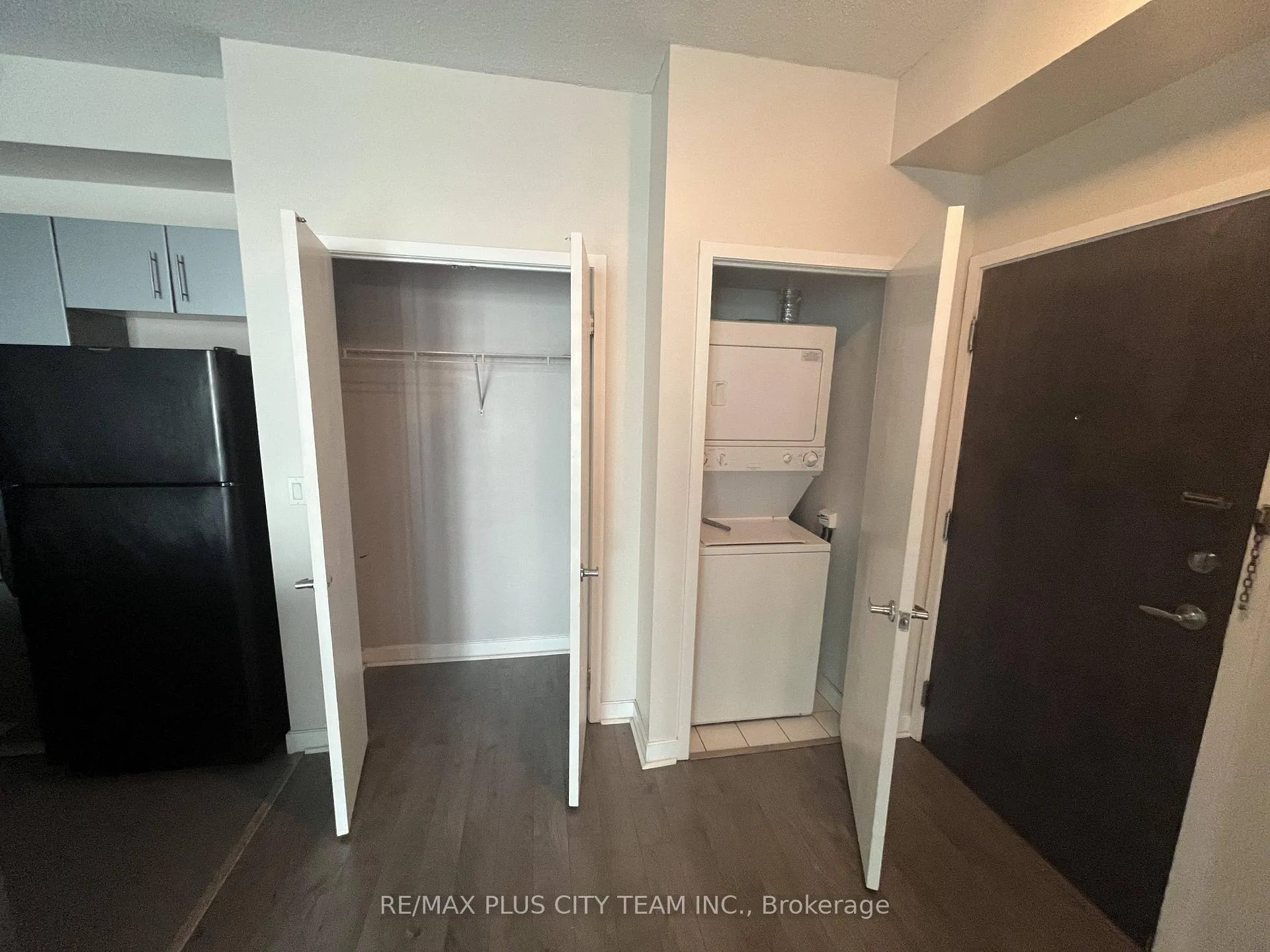 Photo 15 of Unit 2311, 12 Yonge Street, Toronto, Waterfront Communities — HOMEH