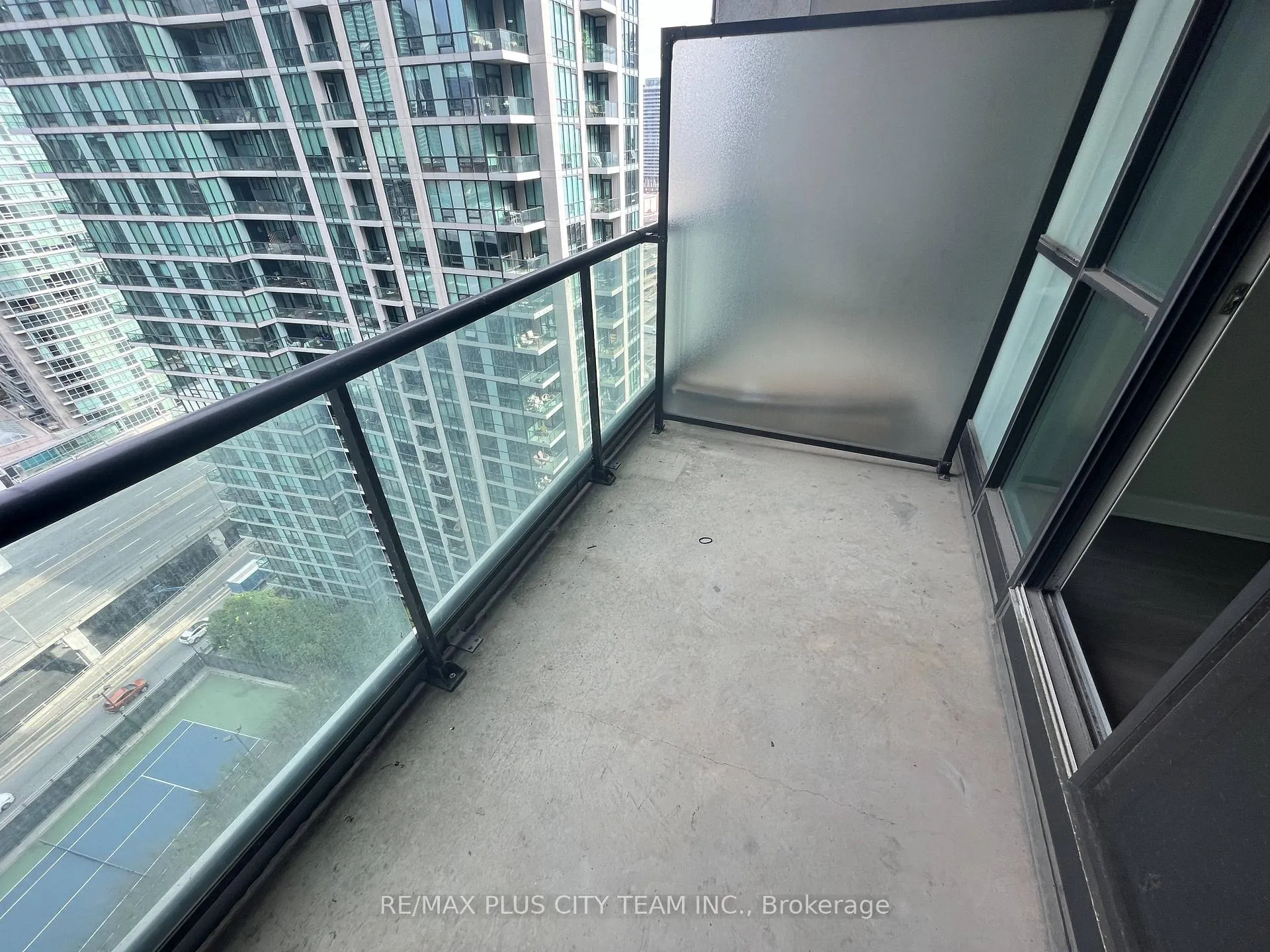 Photo 18 of Unit 2311, 12 Yonge Street, Toronto, Waterfront Communities — HOMEH