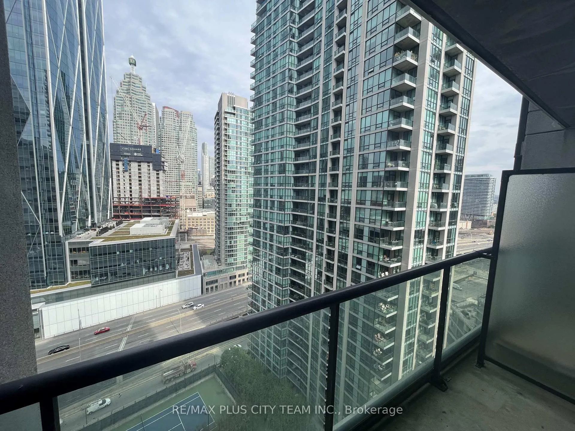 Photo 19 of Unit 2311, 12 Yonge Street, Toronto, Waterfront Communities — HOMEH