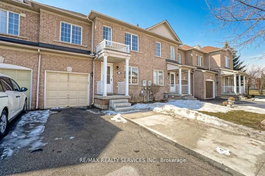 Photo 2 of 65 Tianalee Crescent, Brampton, Fletcher's Meadow — HOMEH