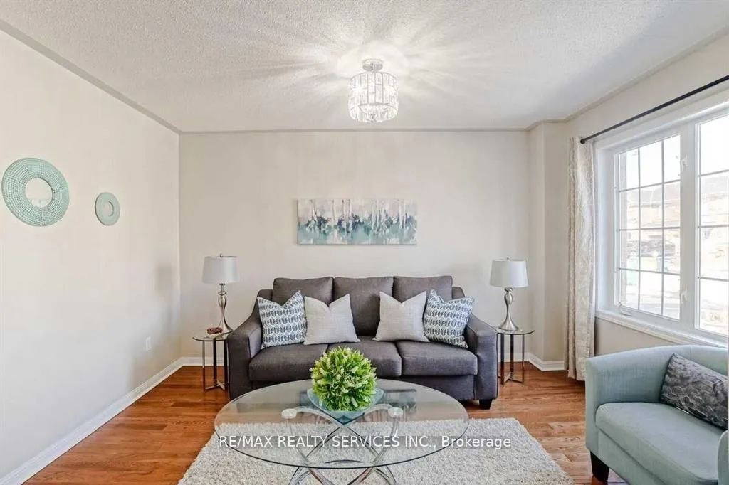 Photo 3 of 65 Tianalee Crescent, Brampton, Fletcher's Meadow — HOMEH