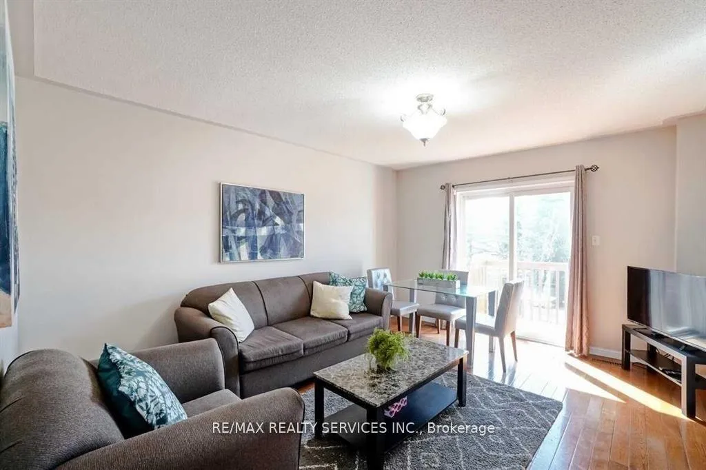 Photo 5 of 65 Tianalee Crescent, Brampton, Fletcher's Meadow — HOMEH