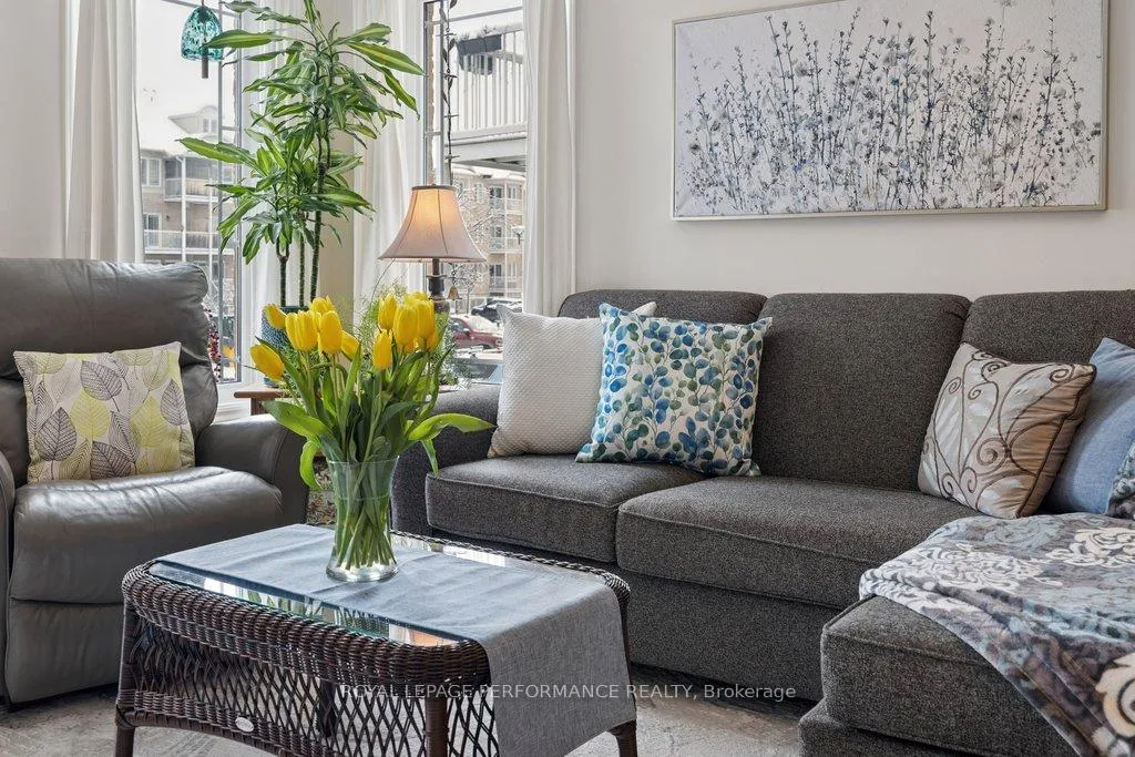Photo 21 of Unit 4, 304 Paseo Private, Ottawa, Centrepointe — HOMEH
