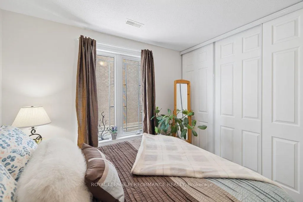 Photo 29 of Unit 4, 304 Paseo Private, Ottawa, Centrepointe — HOMEH