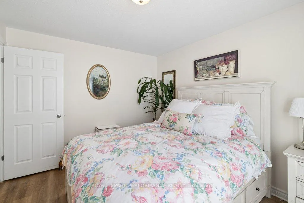 Photo 37 of Unit 4, 304 Paseo Private, Ottawa, Centrepointe — HOMEH