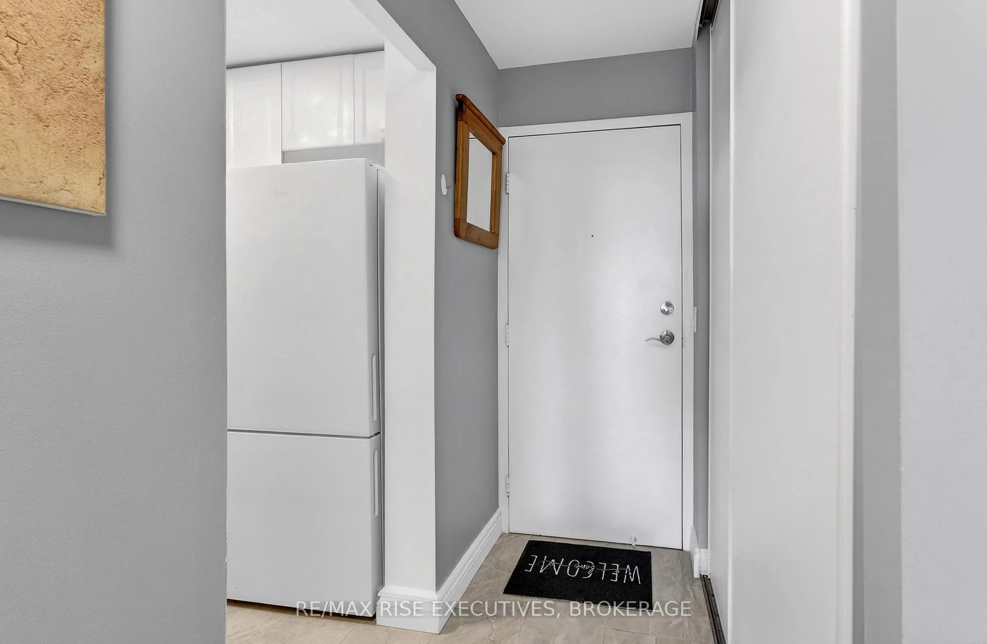 Photo 9 of Unit 409, 334 Queen Mary Road, Kingston, West of Sir John A. Blvd — HOMEH