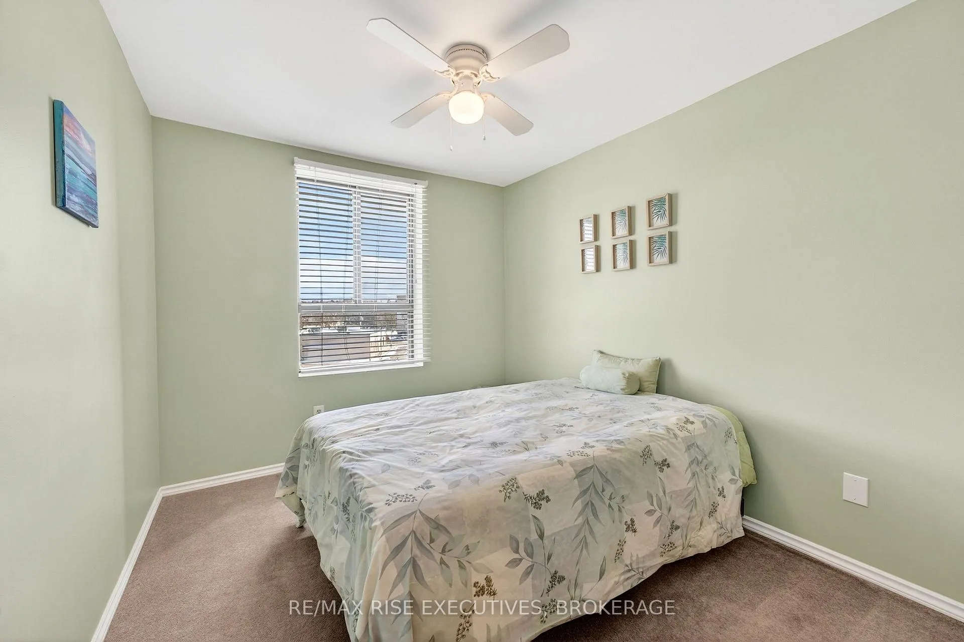 Photo 15 of Unit 409, 334 Queen Mary Road, Kingston, West of Sir John A. Blvd — HOMEH