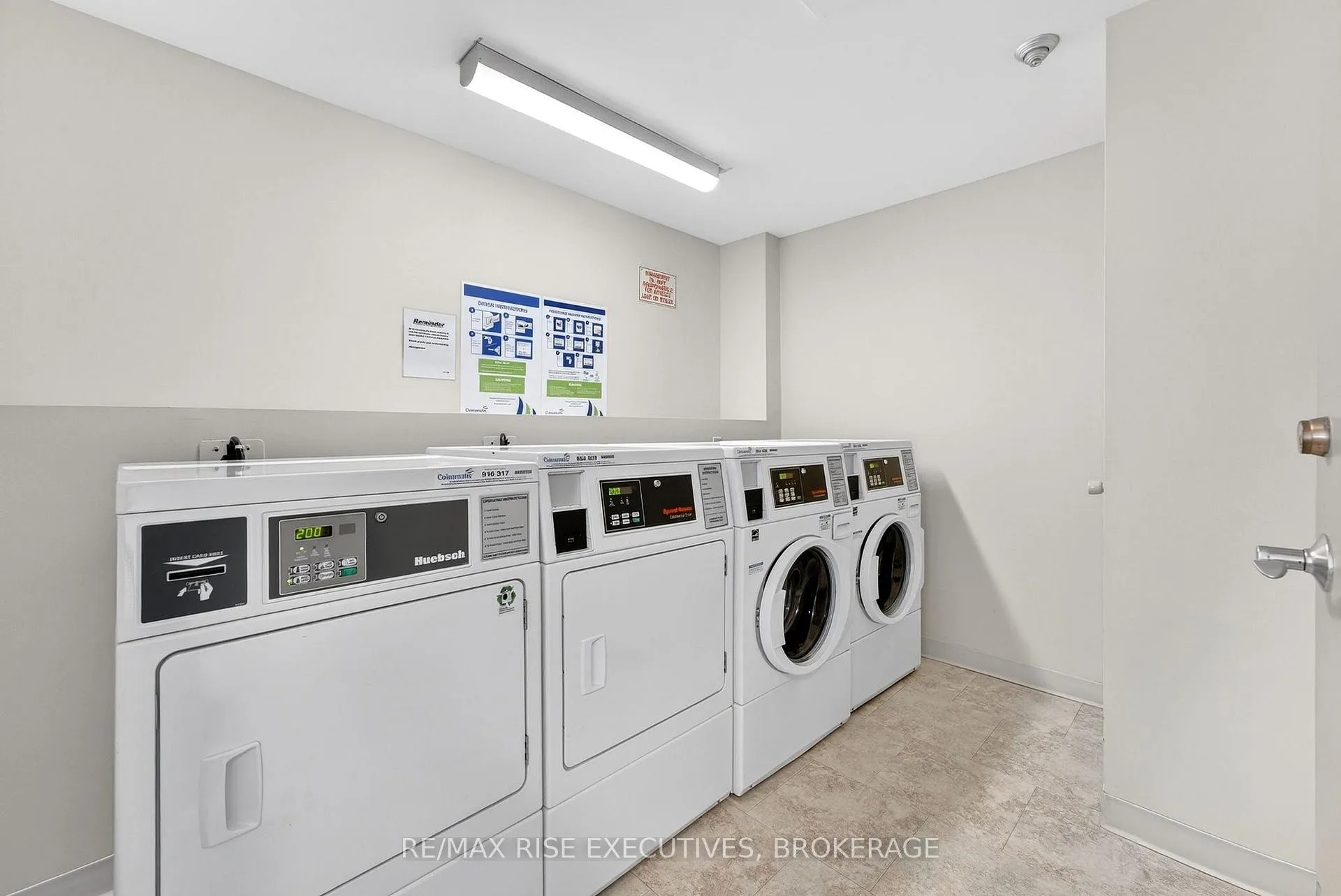 Photo 26 of Unit 409, 334 Queen Mary Road, Kingston, West of Sir John A. Blvd — HOMEH