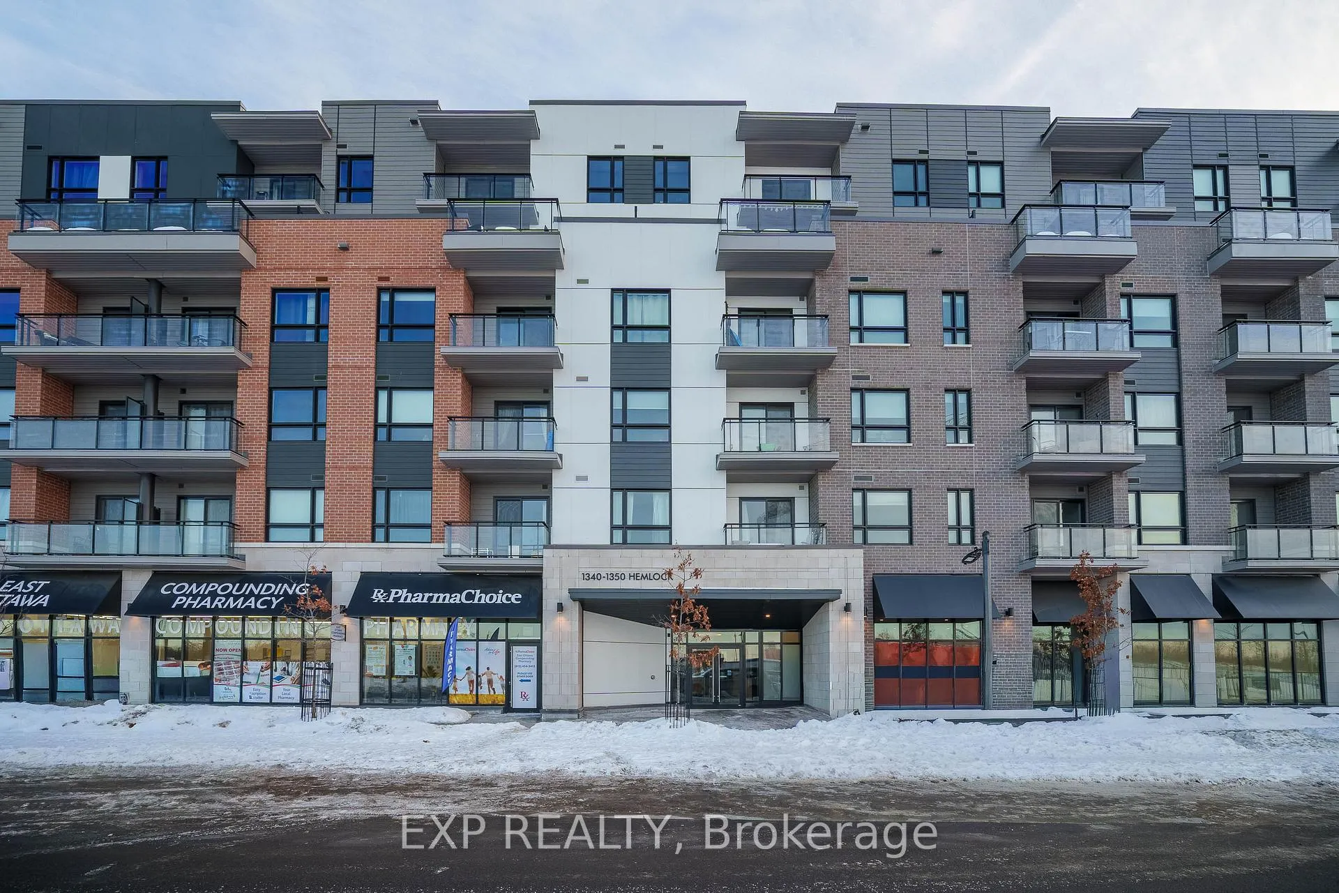 Photo 1 of Unit 220, 1350 Hemlock Road, Ottawa, CFB Rockcliffe and Area — HOMEH